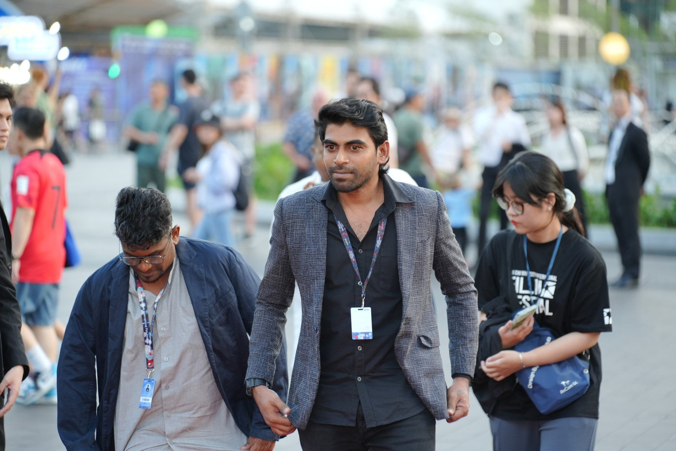 Với sự kiện Liên hoan phim Quốc tế TPHCM lần thứ nhất, chính quyền thành phố muốn thu hút sự chú ý và đầu tư vào lĩnh vực điện ảnh của giới làm phim trong và ngoài nước. Với sự kiện Liên hoan phim Quốc tế TPHCM lần thứ nhất, chính quyền thành phố muốn thu hút sự chú ý và đầu tư vào lĩnh vực điện ảnh của giới làm phim trong và ngoài nước.