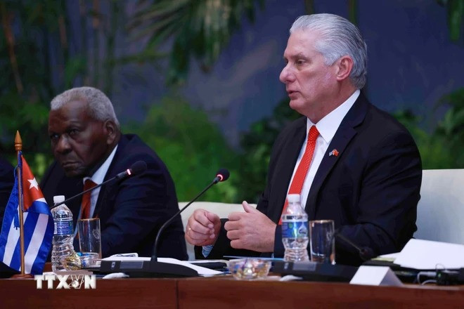 Bí thư thứ nhất Đảng Cộng sản Cuba, Chủ tịch Cuba Miguel Diaz Canel Bermudez phát biểu tại cuộc hội đàm với Tổng Bí thư, Chủ tịch nước Tô Lâm. (Ảnh: Lâm Khánh/TTXVN). Bí thư thứ nhất Đảng Cộng sản Cuba, Chủ tịch Cuba Miguel Diaz Canel Bermudez phát biểu tại cuộc hội đàm với Tổng Bí thư, Chủ tịch nước Tô Lâm. (Ảnh: Lâm Khánh/TTXVN).