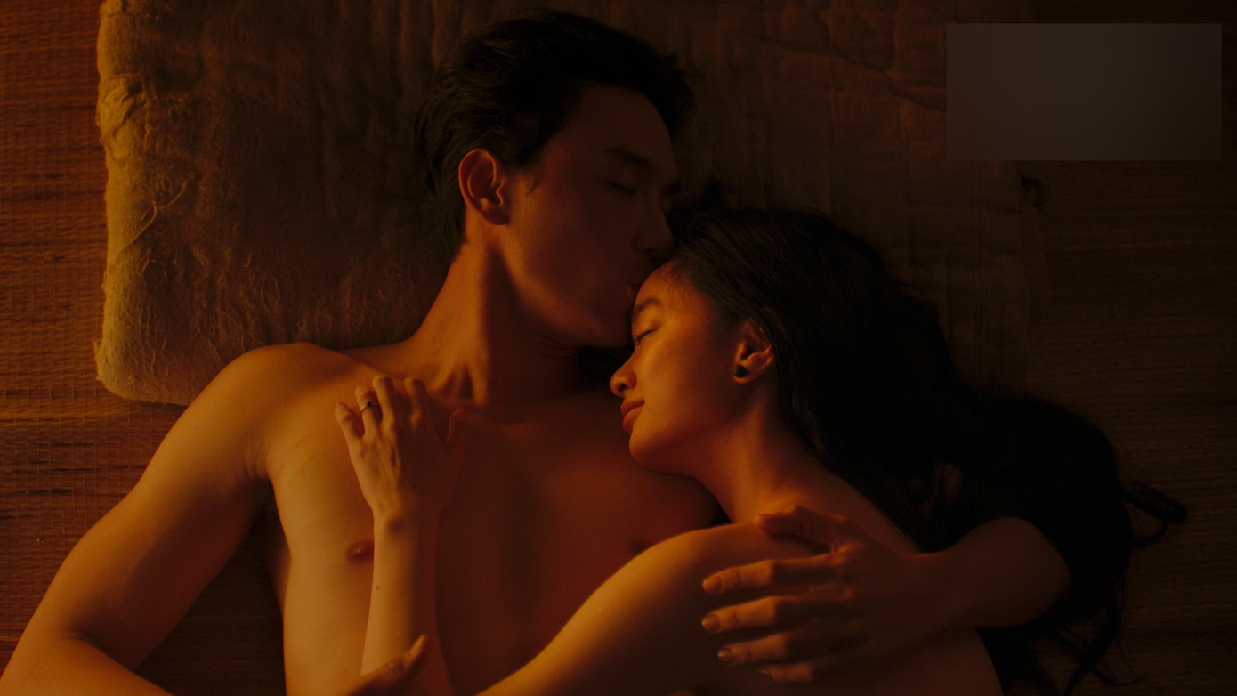 Cảnh ân ái của Thuận Nguyễn và Kaity Nguyễn trong Người vợ cuối cùng. Cảnh ân ái của Thuận Nguyễn và Kaity Nguyễn trong Người vợ cuối cùng.