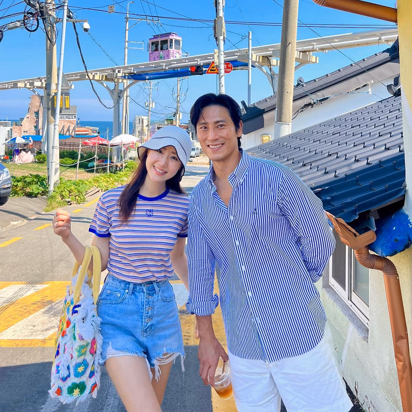 Hình ảnh đời thường của nam diễn viên Kim Jae Woo và vợ Jo Yu Ri.