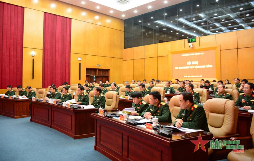 Quang cảnh buổi lễ bàn giao.