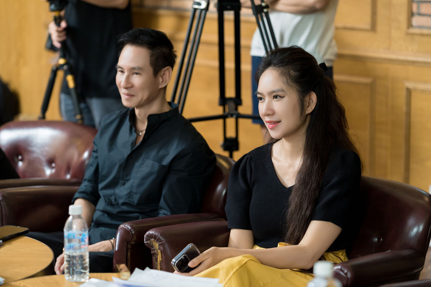 Lý Hải tiếp tục làm phim Lật mặt sau 6 phần ăn khách. Lý Hải tiếp tục làm phim Lật mặt sau 6 phần ăn khách.