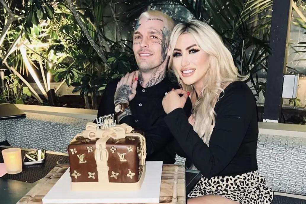 Aaron Carter thường xuất hiện trên mặt báo với những rắc rối.