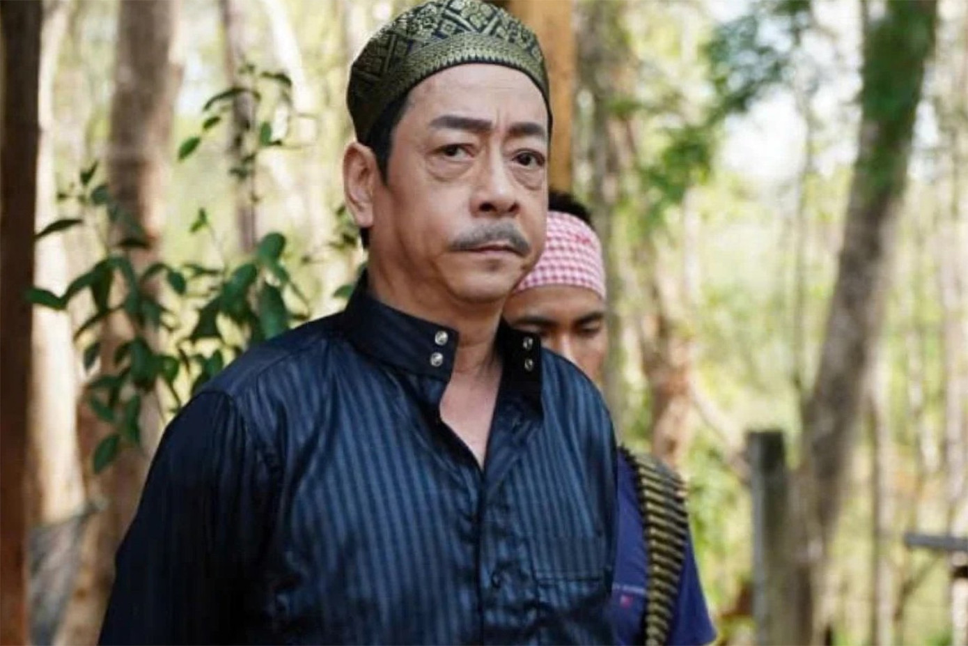 NSND Hoàng Dũng không cứu nổi phim. NSND Hoàng Dũng không cứu nổi phim.