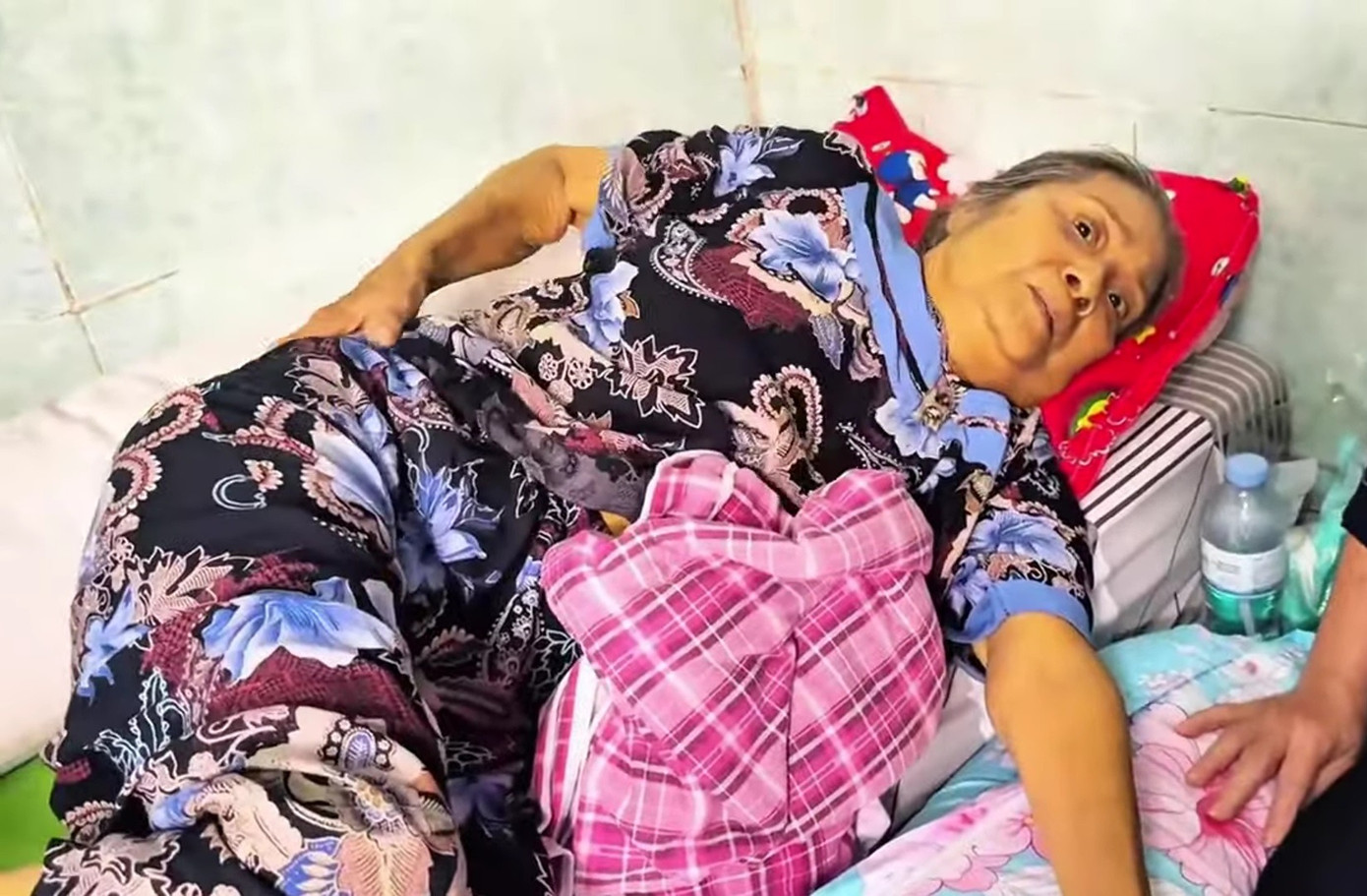 Hình ảnh nghệ sĩ Diệp Tuyết Anh vào tháng 5/2023 (ảnh trên) và hiện tại.