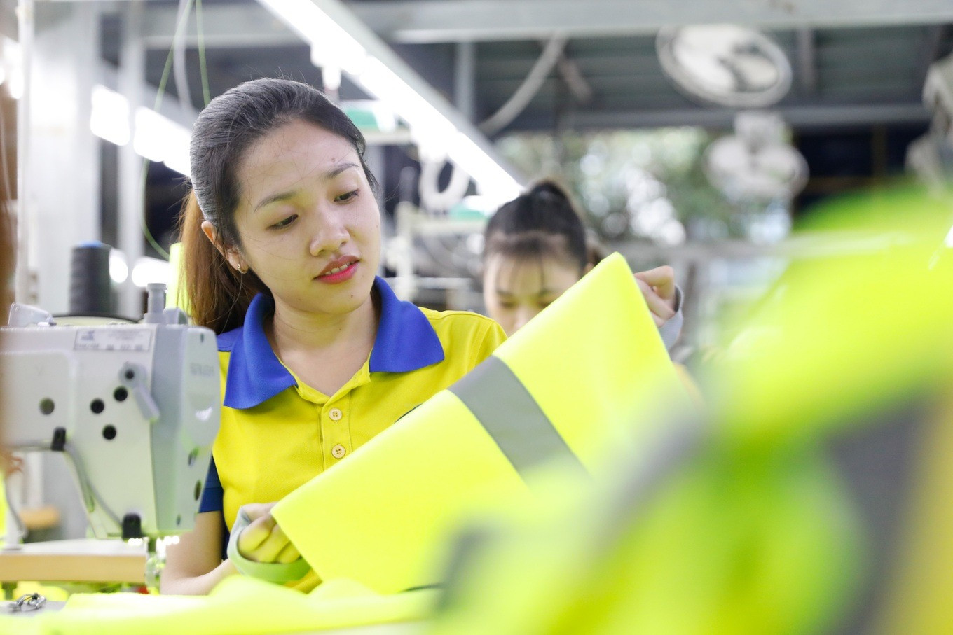 Chế độ BHXH dành cho người lao động khá toàn diện (Ảnh minh họa: Hữu Khoa). Chế độ BHXH dành cho người lao động khá toàn diện (Ảnh minh họa: Hữu Khoa).