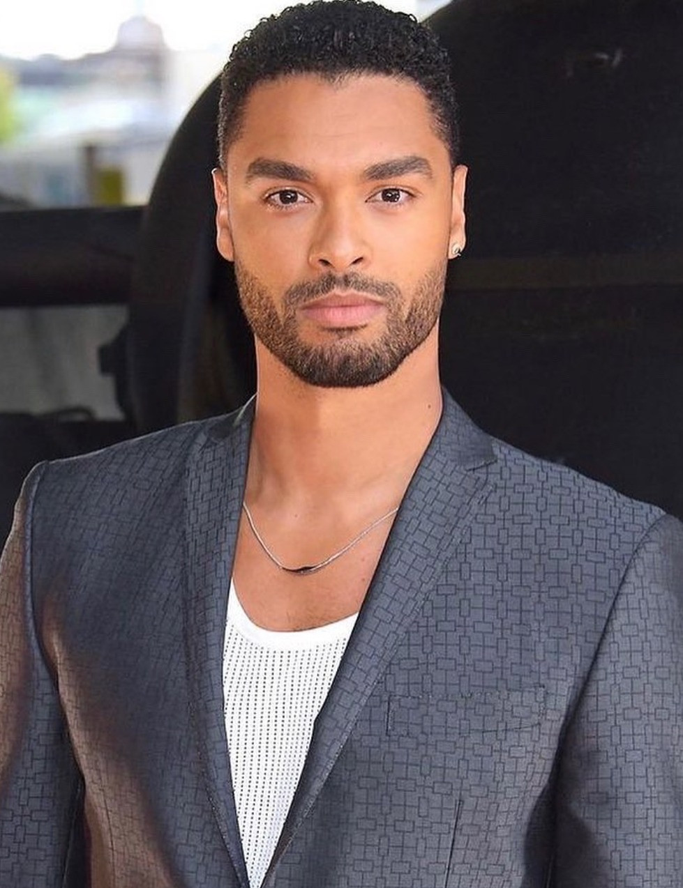 Kết quả gương mặt tỷ lệ vàng được đưa ra sau khi đo 12 điểm nối các vùng trên trán, lông mày, mũi, môi và dáng mặt. Tỷ lệ chuẩn của gương mặt phải có chiều dài gấp 1,5 lần chiều rộng và gần với con số 1.618.