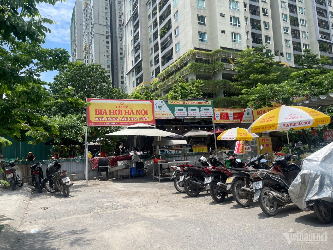 Khu vực chiếc Mazda CX-5 từng đỗ trong thời gian dài. (Ảnh: Hoàng Hiệp)