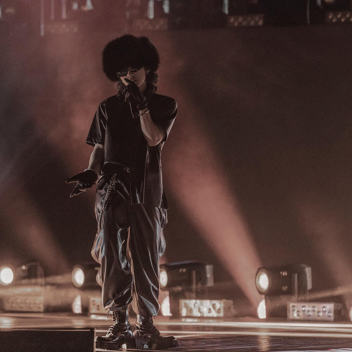 Nam ca sĩ gốc Thái Bình luôn tạo ra sự chú ý mỗi khi trở lại đường đua âm nhạc. Ảnh: sontungmtp. Nam ca sĩ gốc Thái Bình luôn tạo ra sự chú ý mỗi khi trở lại đường đua âm nhạc. Ảnh: sontungmtp.