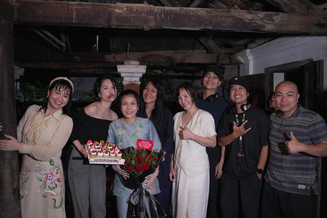 Tác phẩm của Khương Ngọc tập trung khai thác mâu thuẫn gia đình, mối quan hệ chị dâu - em chồng. Tác phẩm của Khương Ngọc tập trung khai thác mâu thuẫn gia đình, mối quan hệ chị dâu - em chồng.