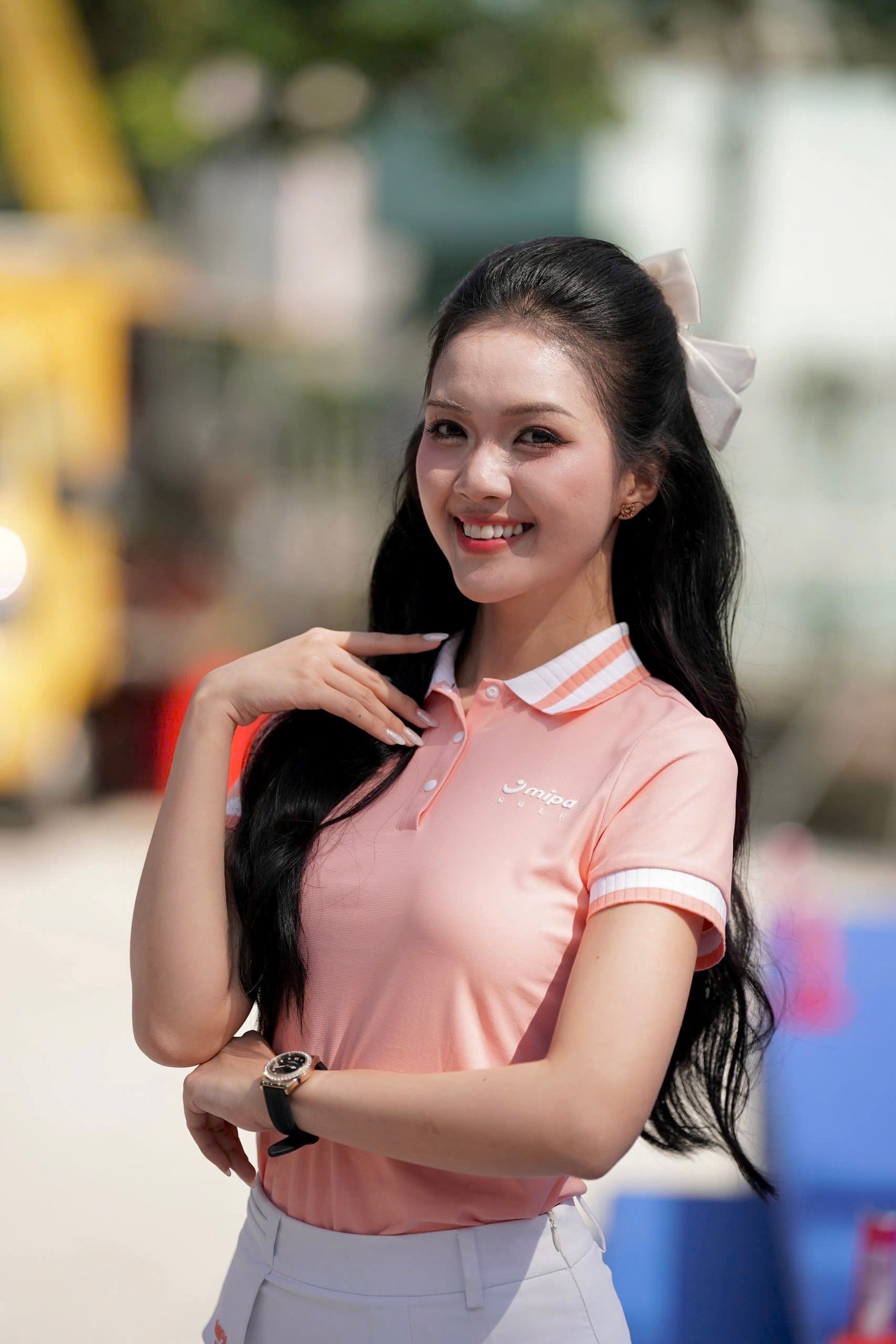 Mỹ Vân nói cô cảm nhận rõ không khí sôi động ở lễ khai mạc Giải Vô địch Pickleball Việt Nam 2025 - Cúp Hyundai Thành Công. &quot;Tôi vinh dự khi làm MC khai mạc giải đấu. Tôi cảm nhận rõ sự năng động, nhiệt huyết của vận động viên&quot;, Mỹ Vân nói.