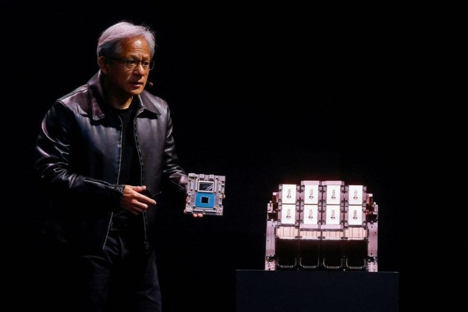 CEO Jensen Huang vực dậy Nvidia sau 30 năm. CEO Jensen Huang vực dậy Nvidia sau 30 năm.