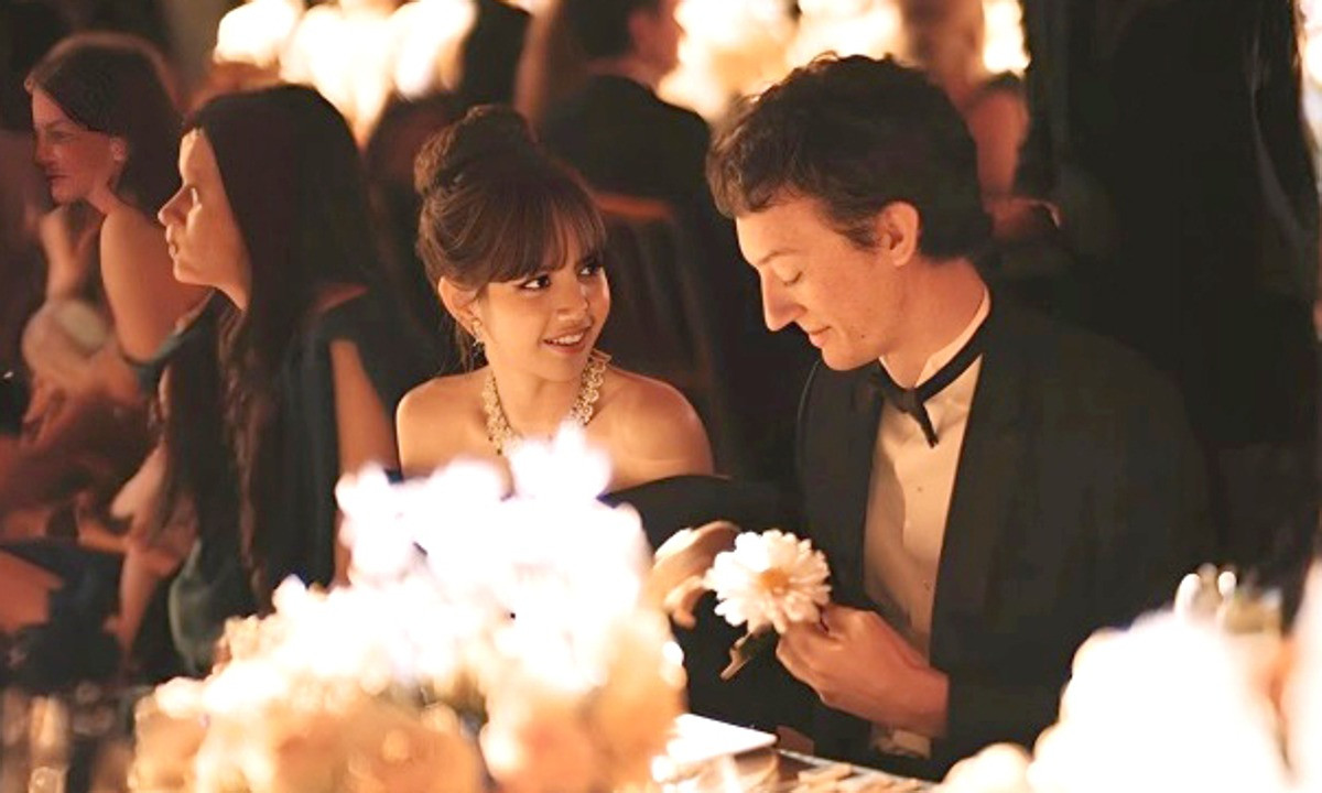 Lisa và bạn trai liên tục bị cho là đã chia tay.