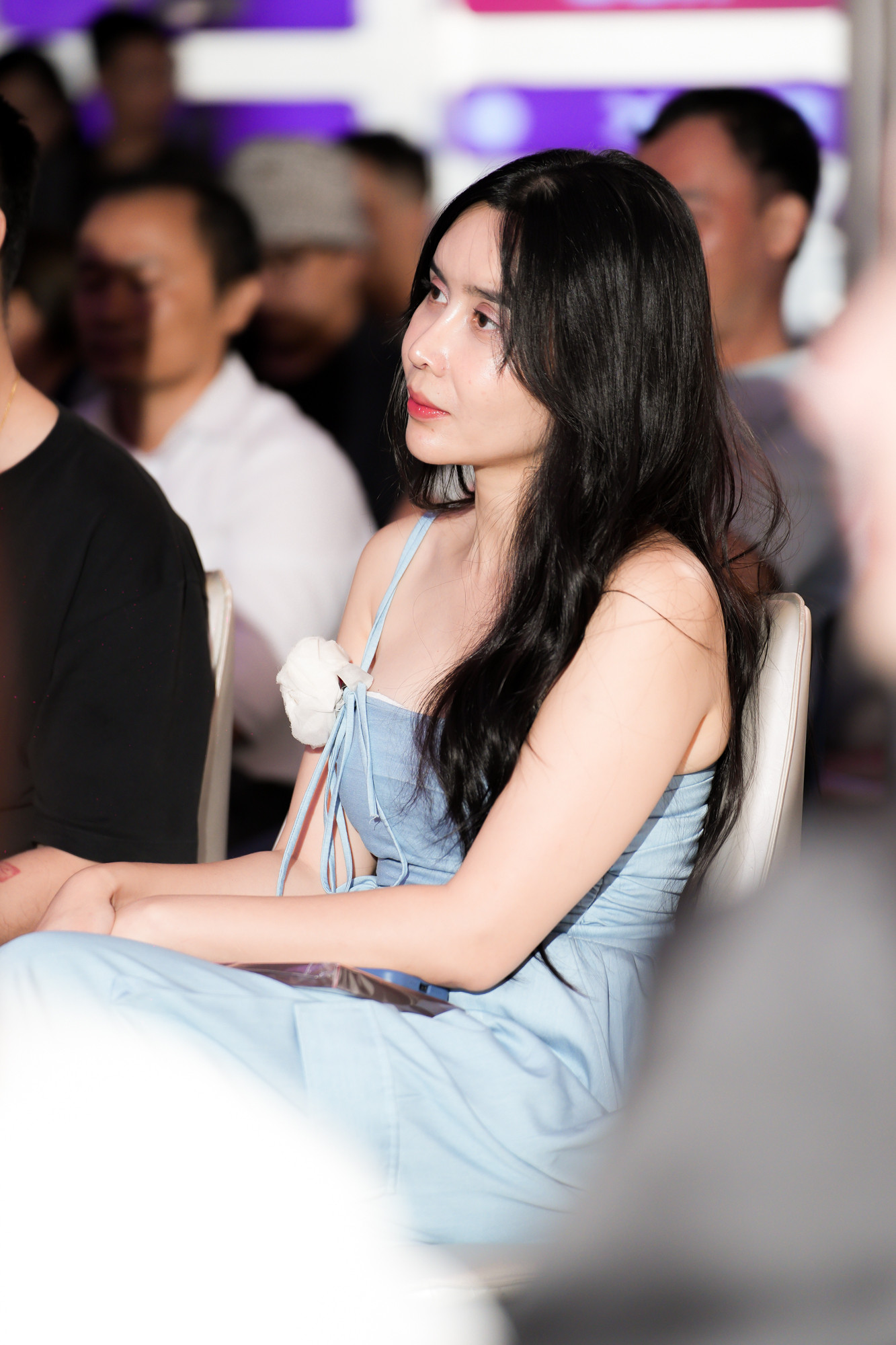 Nhạc sĩ Only C và Lưu Hương Giang tại chương trình tối 2/5. Nhạc sĩ Only C và Lưu Hương Giang tại chương trình tối 2/5.