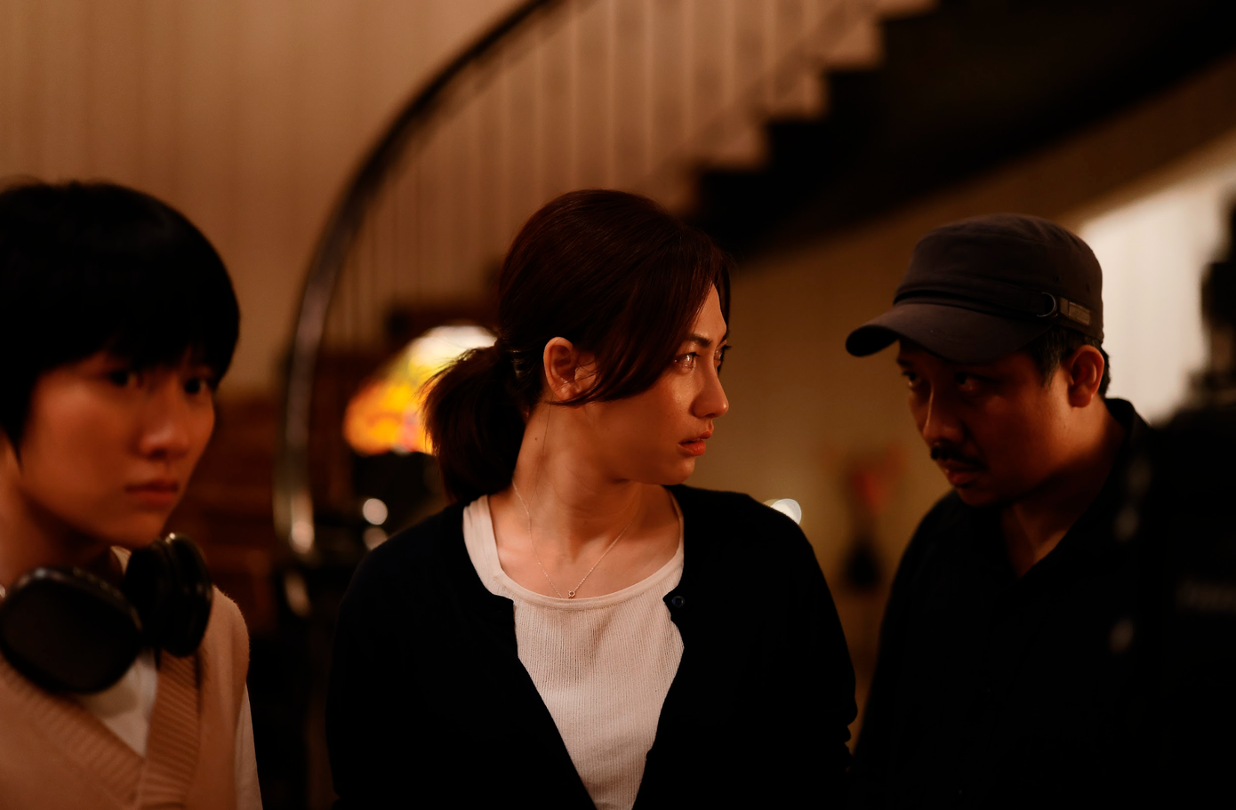 Vai diễn cô gái massage có bi kịch gia đình, tình yêu khiến Phương Anh Đào ám ảnh. Vai diễn cô gái massage có bi kịch gia đình, tình yêu khiến Phương Anh Đào ám ảnh.