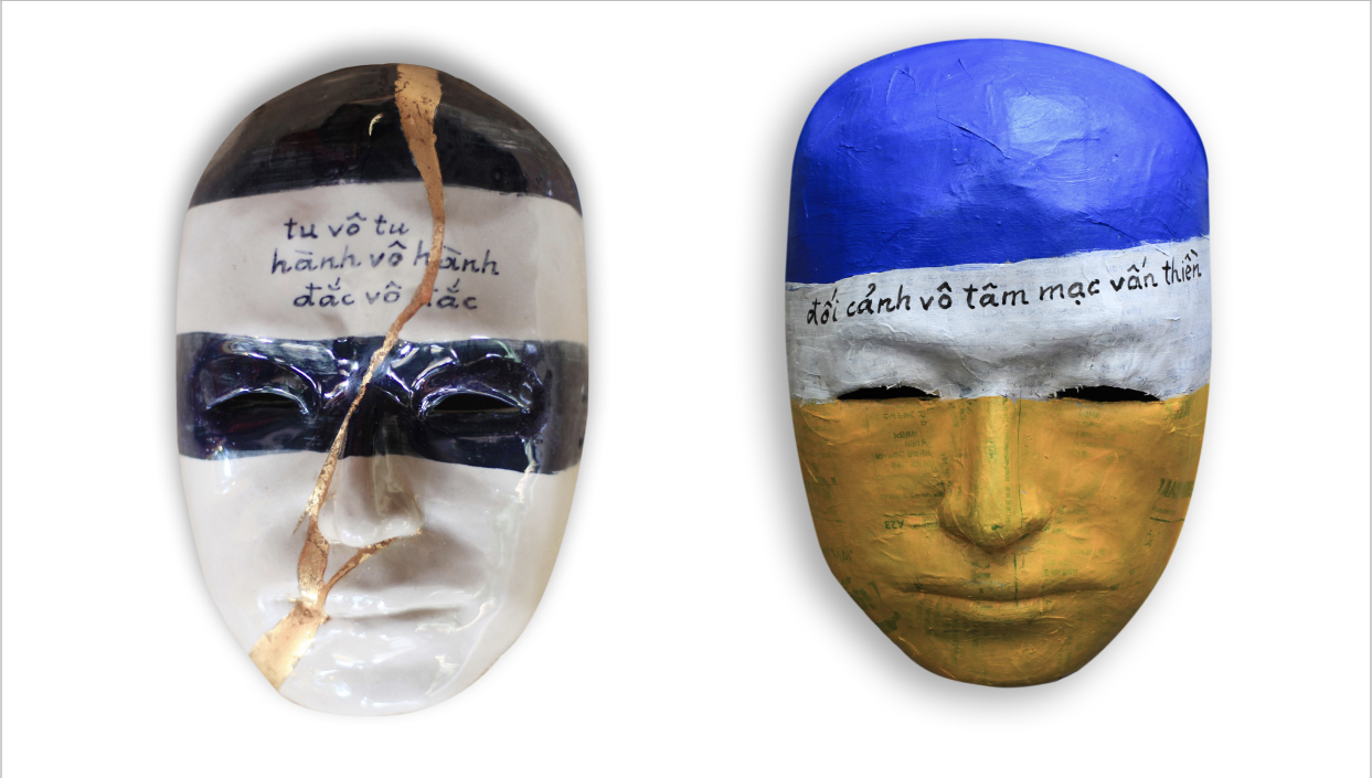 Họa sĩ Lê Thiết Cương vẽ và viết kinh Phật trên mặt nạ giấy và gốm.