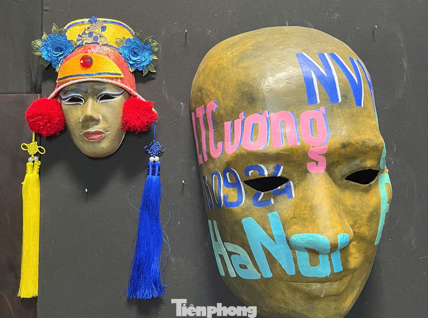 Nghệ sĩ Đinh Công Đạt hy vọng các nghệ nhân, làng nghề đầu tư nghiêm túc làm mặt nạ để bán cho du khách quốc tế.