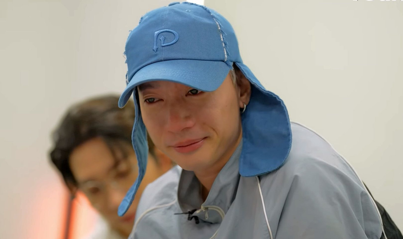 ST. Sơn Thạch khóc khi phải chứng kiến sự "tan rã tuyệt đối" của nhà Chín Muồi. Ảnh: CMH ST. Sơn Thạch khóc khi phải chứng kiến sự "tan rã tuyệt đối" của nhà Chín Muồi. Ảnh: CMH