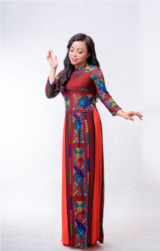 NSƯT Tố Nga giảm 6kg để quay MV về Ngã ba Đồng Lộc ảnh 2