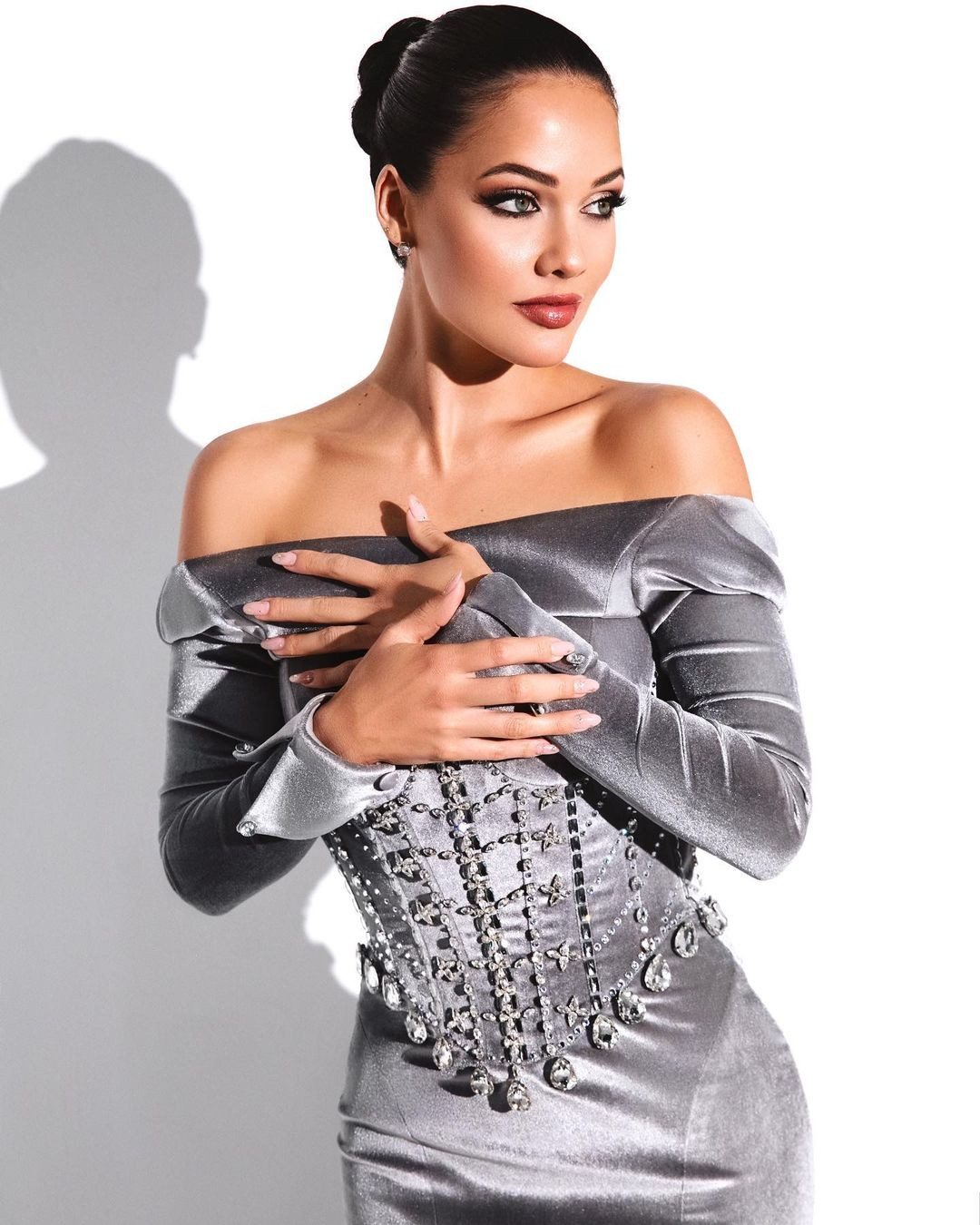 Chiến thắng của Natasha Joubert không nằm ngoài dự đoán của khán giả và các chuyên trang sắc đẹp. Cô được đánh giá là ứng viên mạnh, từng giành ngôi Á hậu 2 tại Hoa hậu Nam Phi 2020.