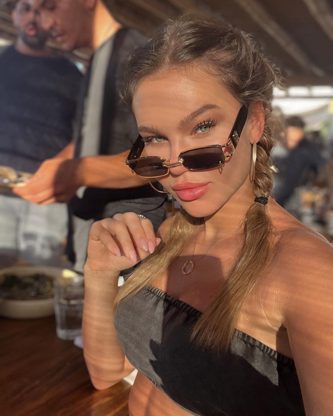 Năm ngoái, đại diện của Nga tại cuộc thi Hoa hậu Hòa bình Quốc tế 2022 là người đẹp Ekaterina Astashenkova nhưng không giành được thành tích. Nga cũng không phải là sash mạnh tại sân chơi Miss Grand International. Tuy nhiên, nhiều khán giả cho rằng Anastasiia Volkonskaia sẽ là thí sinh được chú ý ở cuộc thi năm nay. Năm ngoái, đại diện của Nga tại cuộc thi Hoa hậu Hòa bình Quốc tế 2022 là người đẹp Ekaterina Astashenkova nhưng không giành được thành tích. Nga cũng không phải là sash mạnh tại sân chơi Miss Grand International. Tuy nhiên, nhiều khán giả cho rằng Anastasiia Volkonskaia sẽ là thí sinh được chú ý ở cuộc thi năm nay.