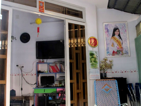 Chân dung hoa hậu Mỹ Xuân tại nhà mẹ của cô