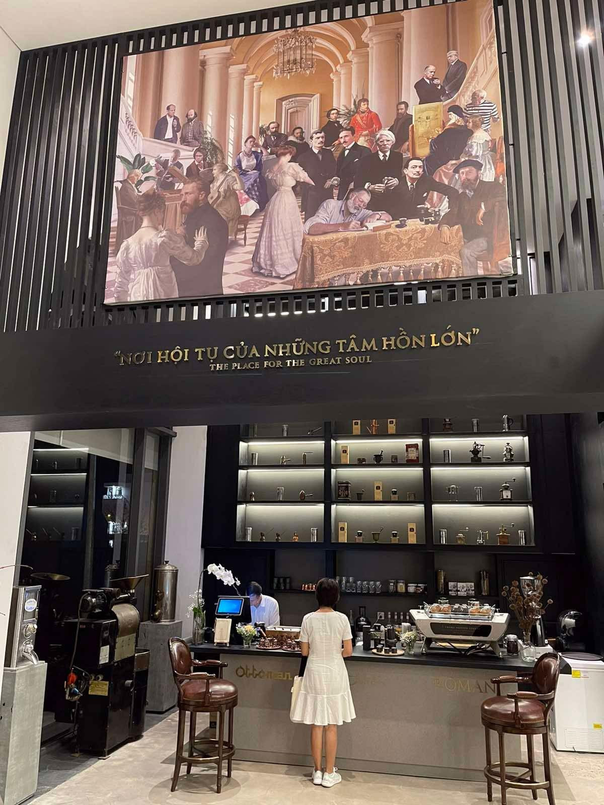 Thưởng thức cà phê Trung Nguyên Legend bên những cuốn sách Nền Tảng Đổi Đời đánh thức năng lượng sáng tạo bên trong mỗi cá nhân, giúp đi đến thành công và hạnh phúc đích thực.