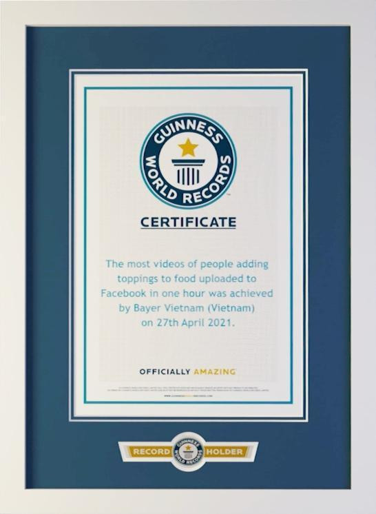 Giấy chứng nhận Kỷ lục “Sự kiện nhiều người tham gia biến tấu món ăn với Thực phẩm bảo vệ sức khỏe Redoxon Triple Action nhất trong vòng 1 giờ” Giấy chứng nhận Kỷ lục “Sự kiện nhiều người tham gia biến tấu món ăn với Thực phẩm bảo vệ sức khỏe Redoxon Triple Action nhất trong vòng 1 giờ”