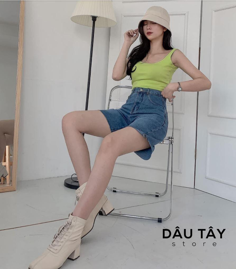 Các sản phẩm từ Dâu Tây Store luôn mang đến sự cá tính và độc đáo