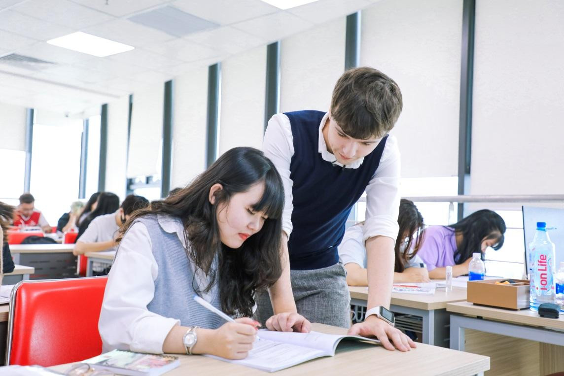 Tiếng Anh khó, đã có lớp dự bị