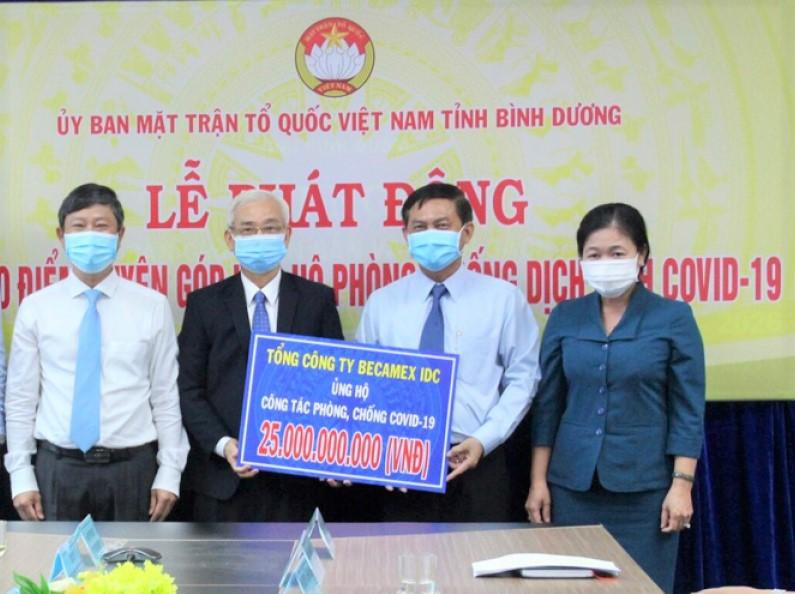 Lãnh đạo Bình Dương tiếp nhận hỗ trợ phòng, chống dịch Lãnh đạo Bình Dương tiếp nhận hỗ trợ phòng, chống dịch