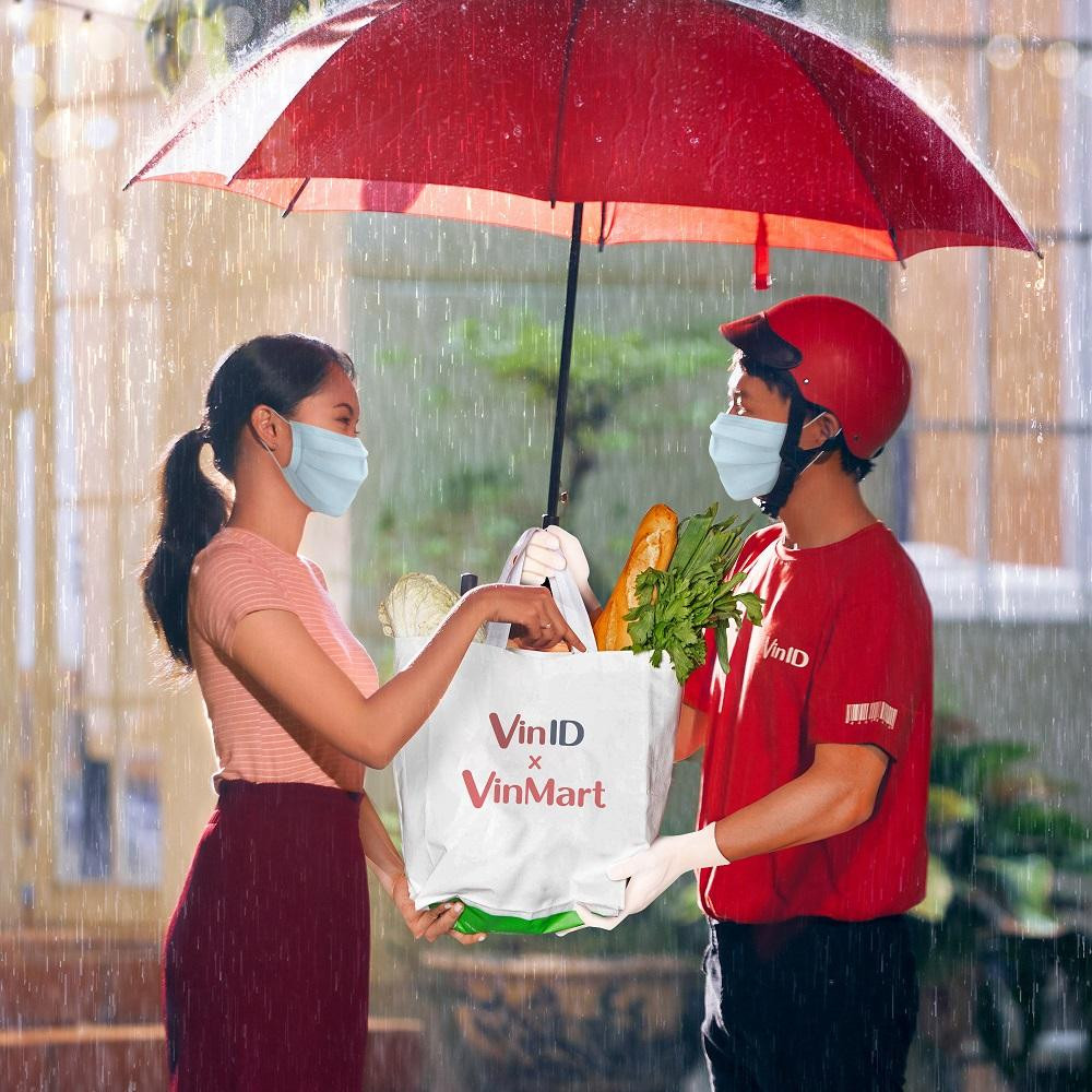 Đi chợ online trên VinID giúp người dân mua sắm an toàn, tiết kiệm trong bối cảnh dịch bệnh. Đi chợ online trên VinID giúp người dân mua sắm an toàn, tiết kiệm trong bối cảnh dịch bệnh.