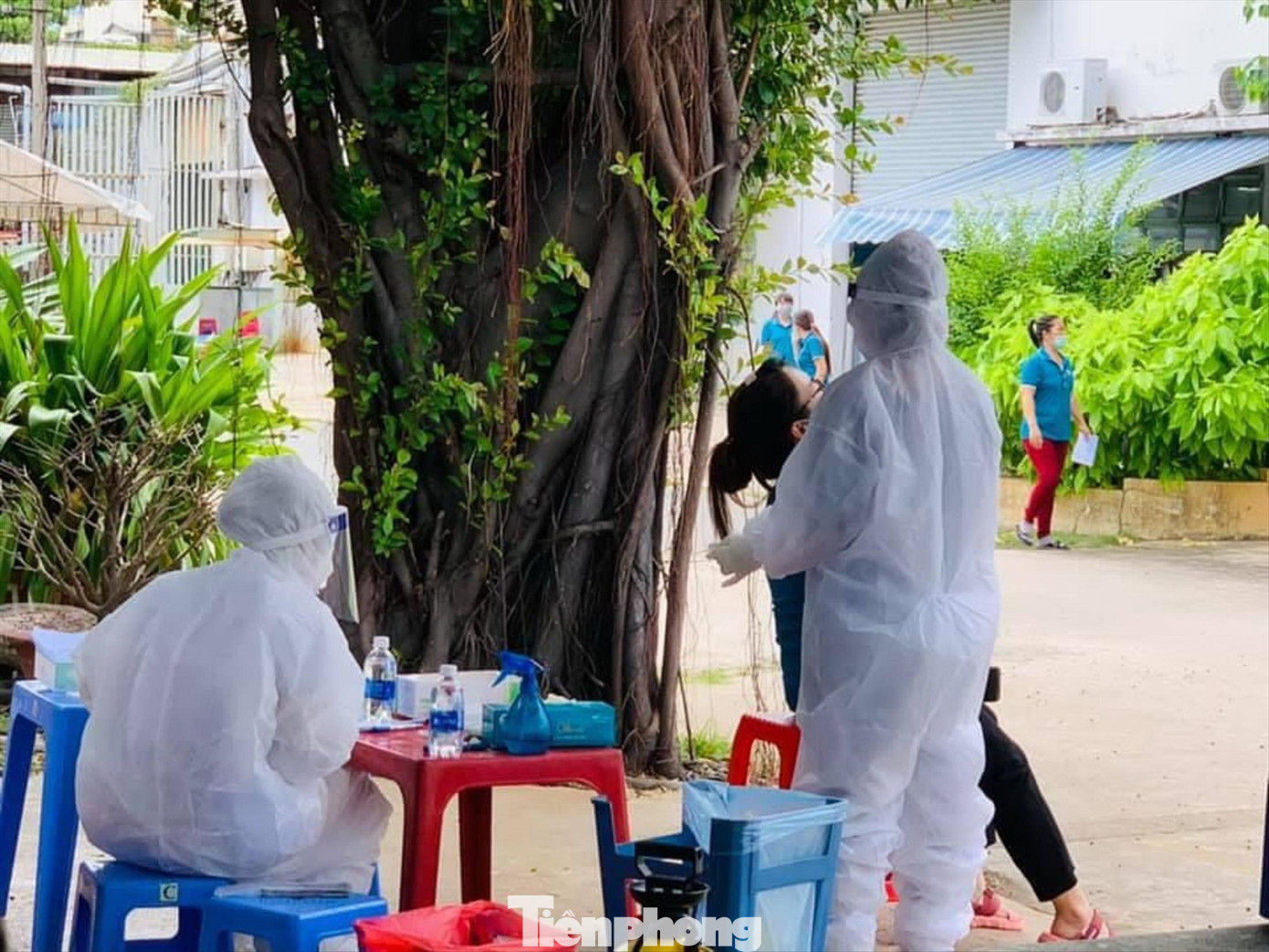 Cứ 5 ngày/lần, Công ty 3D Hub Global đều phải xét nghiệm lại cho tất cả công nhân thực hiện "3 tại chỗ" tại công ty Cứ 5 ngày/lần, Công ty 3D Hub Global đều phải xét nghiệm lại cho tất cả công nhân thực hiện "3 tại chỗ" tại công ty