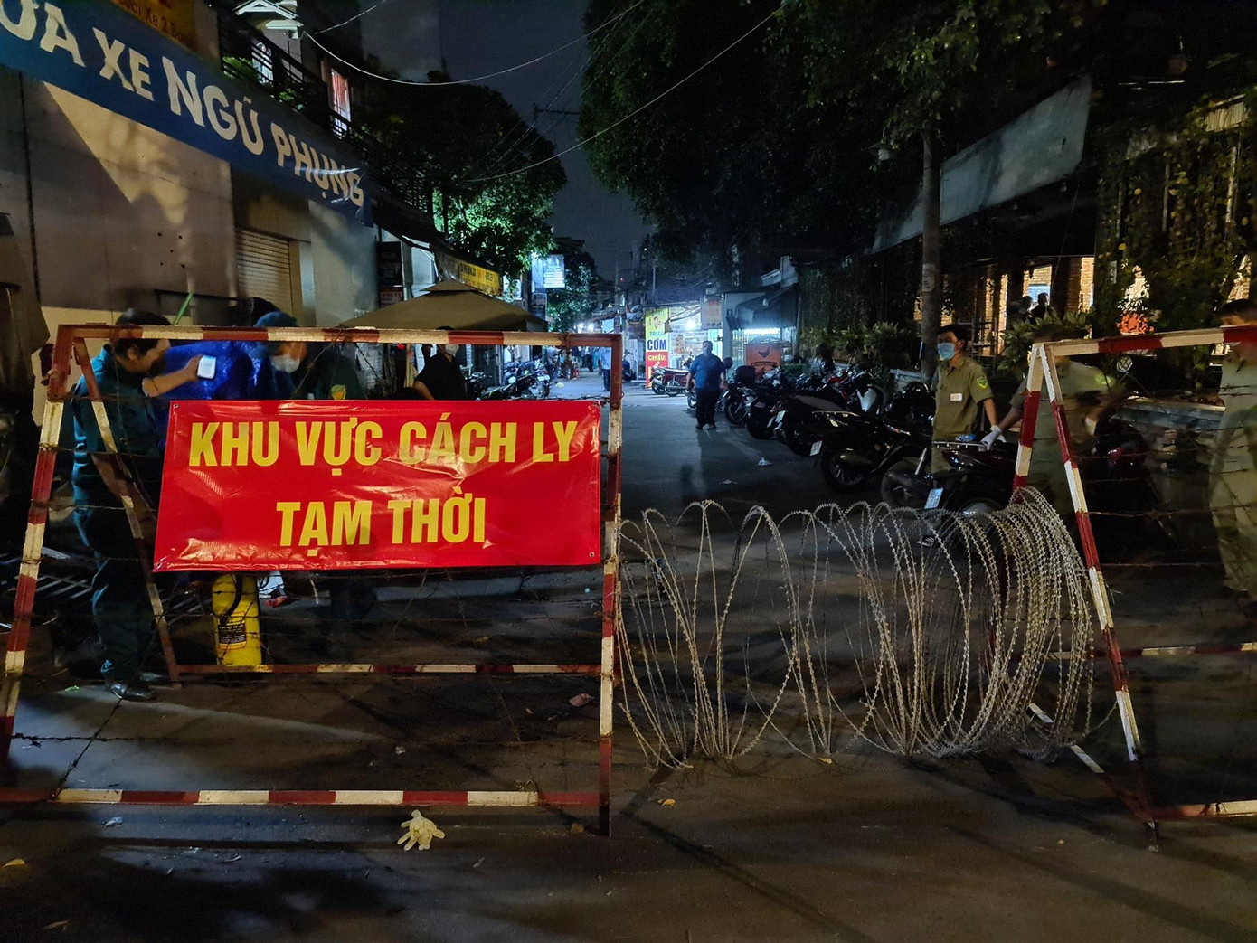 Cách ly con hẻm ở quận Gò Vấp (ảnh: HCDC)