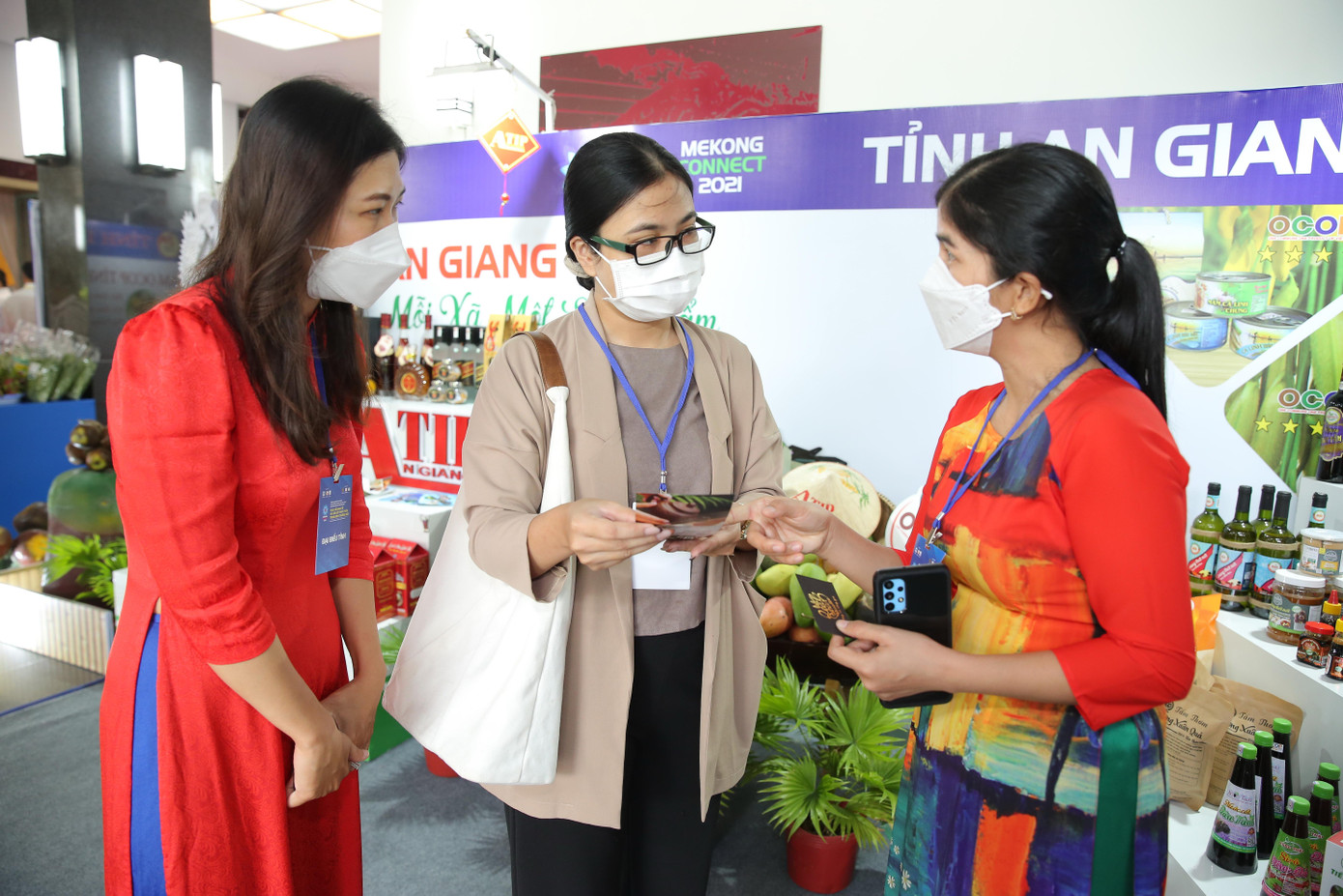 TPHCM muốn đẩy mạnh liên kết với ĐBSCL TPHCM muốn đẩy mạnh liên kết với ĐBSCL