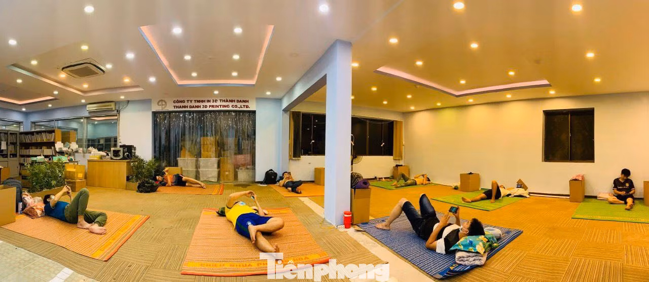 Công nhân ăn ở lại doanh nghiệp