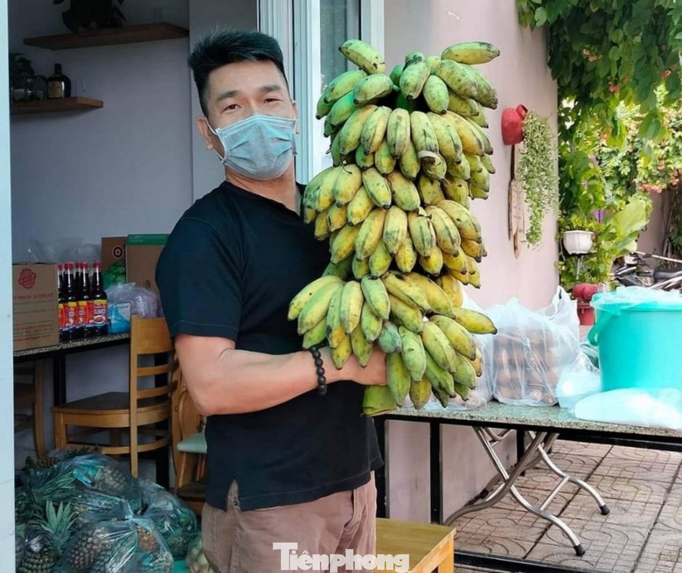 Anh Phạm Ngọc Đức, cư dân chung cư Chương Dương Home chuyển sang kinh doanh online mùa dịch Anh Phạm Ngọc Đức, cư dân chung cư Chương Dương Home chuyển sang kinh doanh online mùa dịch