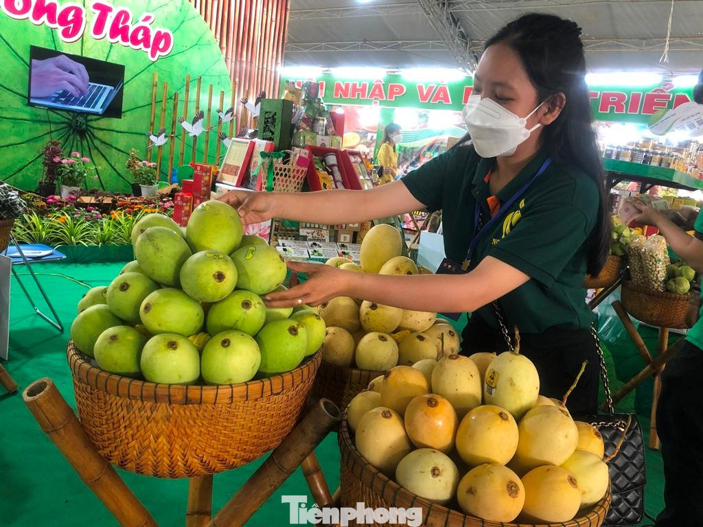 Gian hàng đặc sản của tỉnh Đồng Tháp