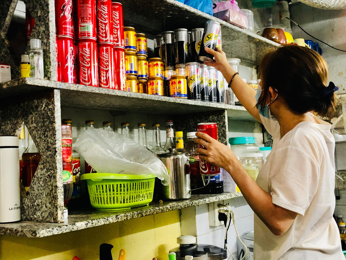 Tuy nhiên, một số chủ hàng vẫn lo lắng vì phải đáp ứng nhiều tiêu chí để "bán mang đi", trong khi hiệu quả bán hàng có thể không cao.