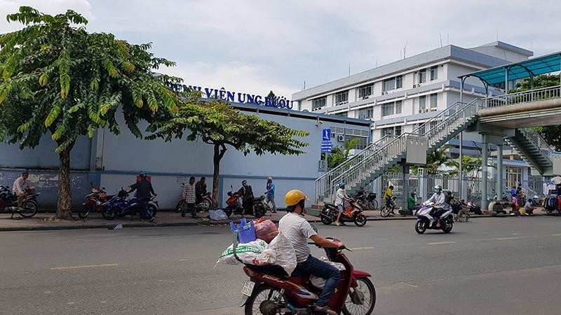 Bệnh viện Ung bướu phong tỏa một phần do liên quan COVID-19