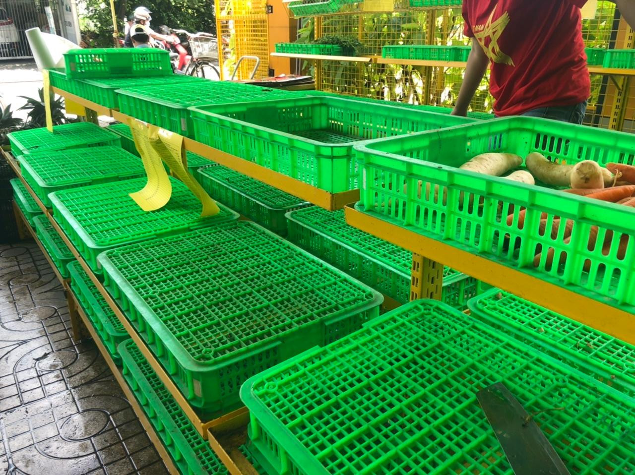 Các quầy hàng sạch bóng