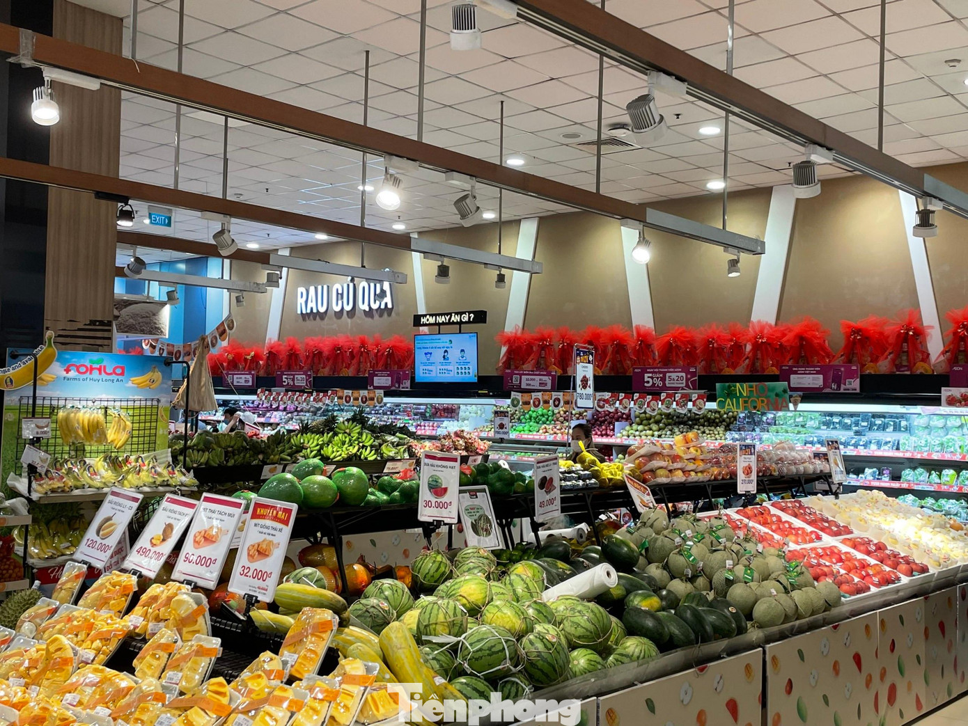 Hàng hóa phong phú, doanh nghiệp cam kết giá ổn định từ đây đến Tết Nguyên đán 2022 Hàng hóa phong phú, doanh nghiệp cam kết giá ổn định từ đây đến Tết Nguyên đán 2022