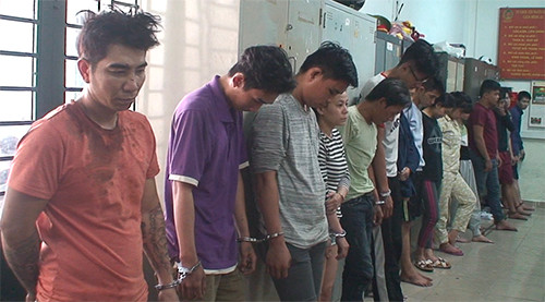 Cặp vợ chồng điều 3 con ruột cảnh giới để dân chơi thỏa sức 'phê' ma túy ảnh 2