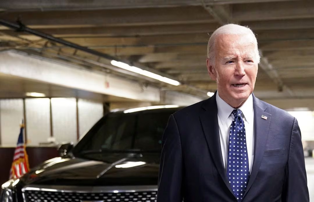 Tổng thống Mỹ Joe Biden phát biểu với giới truyền thông, sau cuộc gặp với vợ và con gái của cố lãnh đạo phe đối lập Nga Alexey Navalny tại San Francisco, California, Mỹ ngày 22/2/2024. Ảnh: Reuters.