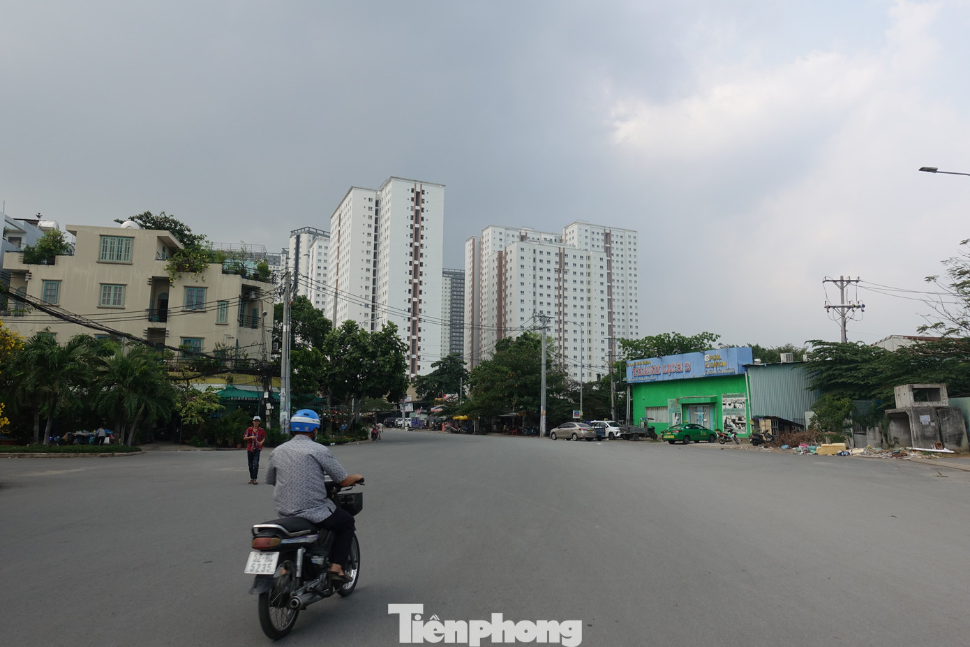 Dự án nâng cấp, mở rộng đường Cao Lỗ (phường 4, Quận 8) từ điểm giao với đường Phạm Thế Hiển đến ranh giới huyện Bình Chánh, được Hội đồng nhân dân (HĐND) TPHCM thông qua chủ trương đầu tư từ năm 2015, với tổng mức đầu tư hơn 297 tỷ đồng.