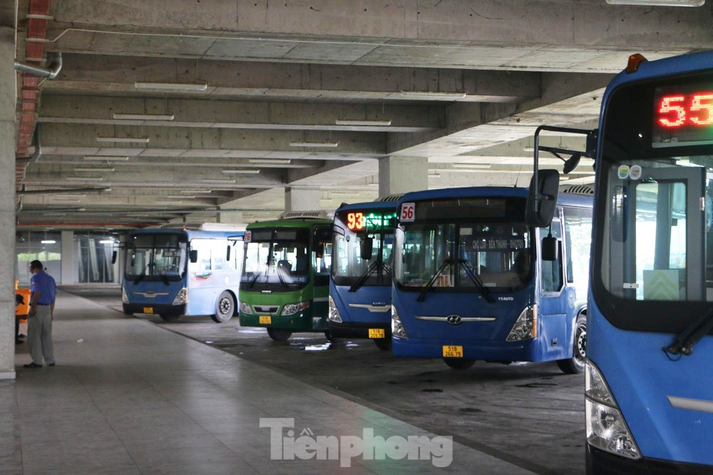 Thêm tuyến xe buýt kết nối bến xe Miền Đông mới trong dịp lễ 30/4. (Ảnh minh họa)