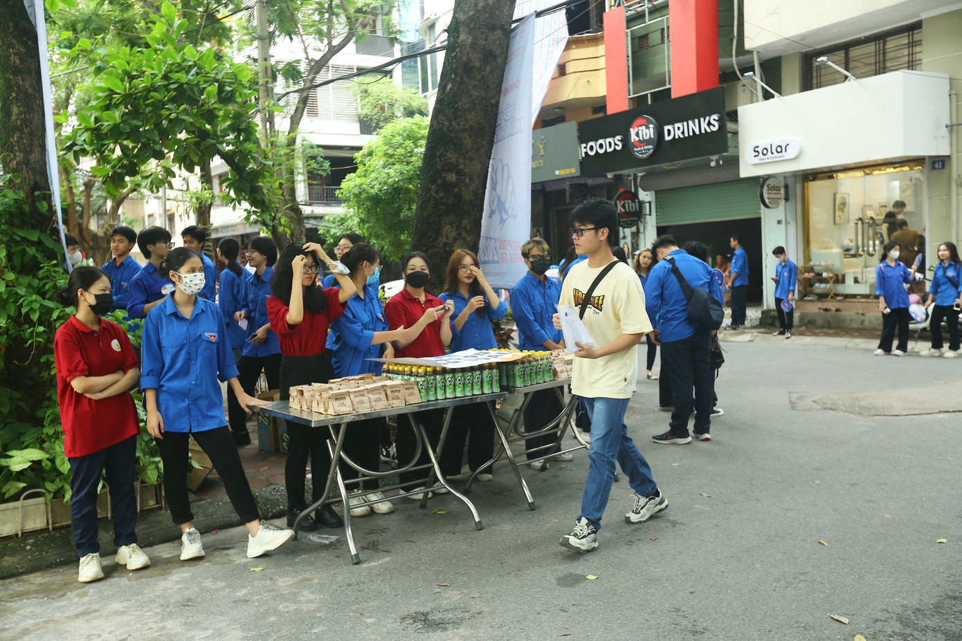 Lực lượng chủ yếu là các bạn học sinh, sinh viên thuộc Đoàn thanh niên các trường trên địa bàn quận Đống Đa.