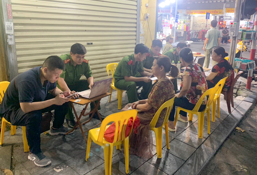 CAQ Hoàn Kiếm quyết tâm đến ngày 30/6/2023 sẽ hoàn thành chỉ tiêu kích hoạt định danh điện tử.