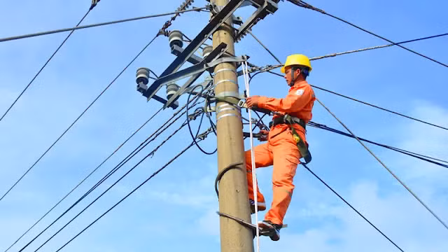 Nhiều khu vực mất điện từ sáng sớm tới chiều trong ngày 1/6.