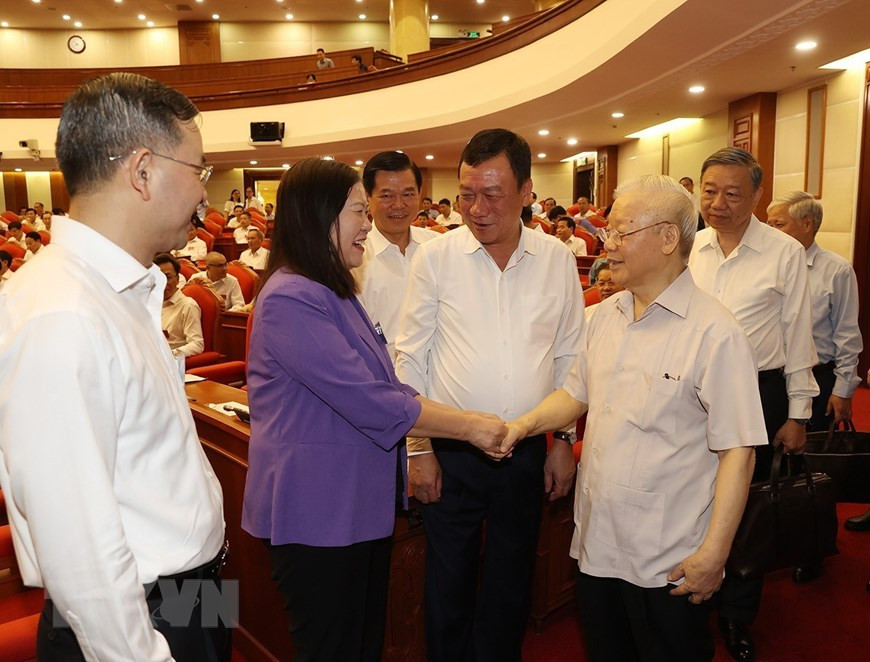 Tổng Bí thư Nguyễn Phú Trọng cùng các đại biểu dự hội nghị. (Ảnh: Trí Dũng/TTXVN) Tổng Bí thư Nguyễn Phú Trọng cùng các đại biểu dự hội nghị. (Ảnh: Trí Dũng/TTXVN)